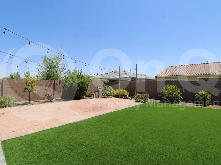 10635 E Tumbleweed Ave — Photo 35