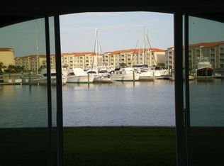 11 Harbour Isle Dr W UNIT 301, Fort Pierce, FL 34949