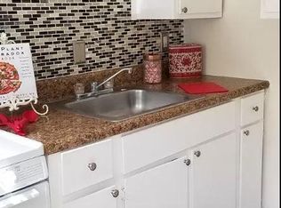 1161 NE Cleveland St #2, Clearwater, FL 33755