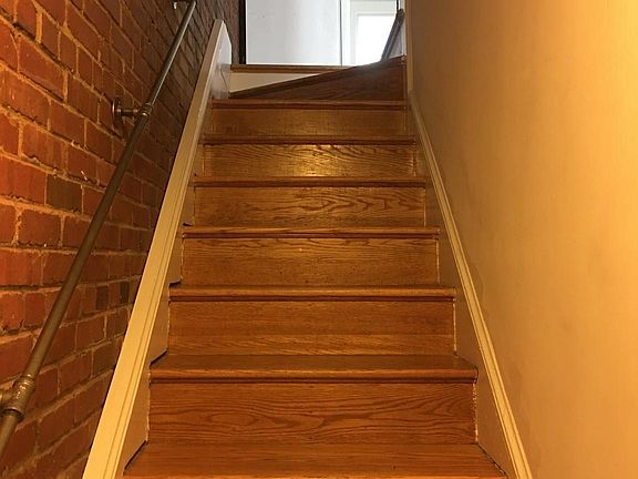 5th image of 412 N Fayette St #2