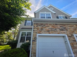 1301 Dahlia Cir, Dayton, NJ 08810