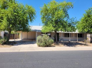 10055 W Palmer Dr, Sun City, AZ 85351