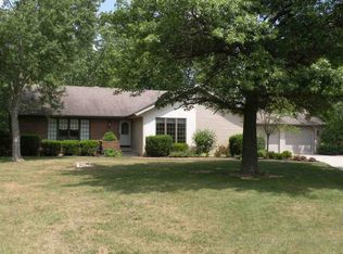 12521 Brunson Rd, Hoagland, IN 46745