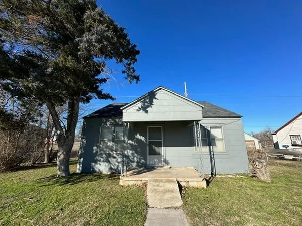 110 NE Bell Dr, Lawton, OK 73507