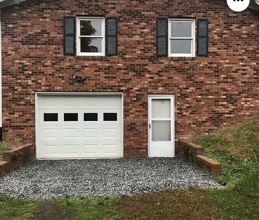 2nd image of 202 Joe Hege Rd