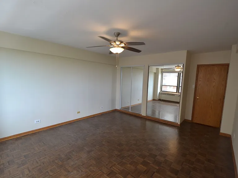 4180 Marine Terrace Apartments — Photo 158