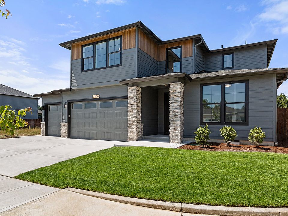 1st image of 3700 SE 6th Ave