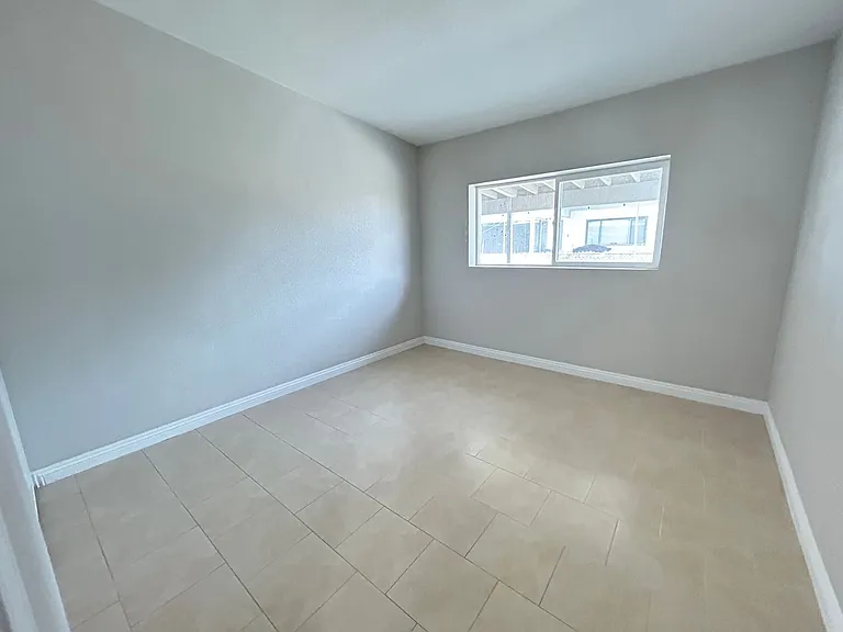 1309 Exley Ave — Photo 7