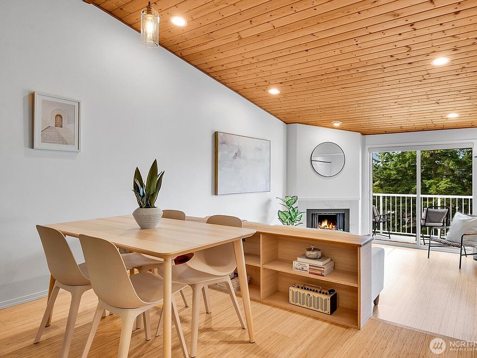 9484 Redmond-Woodinville Rd NE #C-305, Redmond, WA 98052