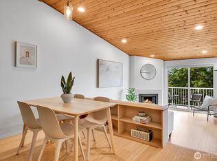 9484 Redmond Woodinville Rd NE APT C305, Redmond, WA