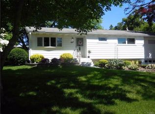 8 Cathy Dr, Newburgh, NY 12550