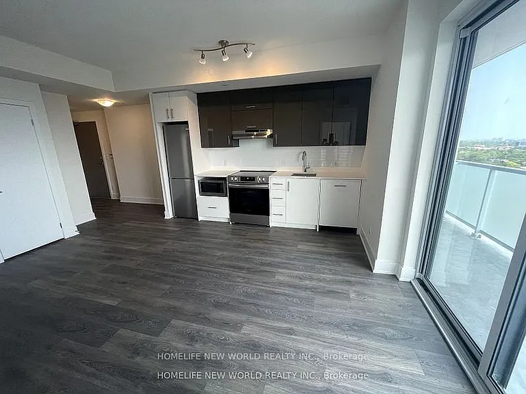 188 Fairview Mall Dr #1915 — Photo 3