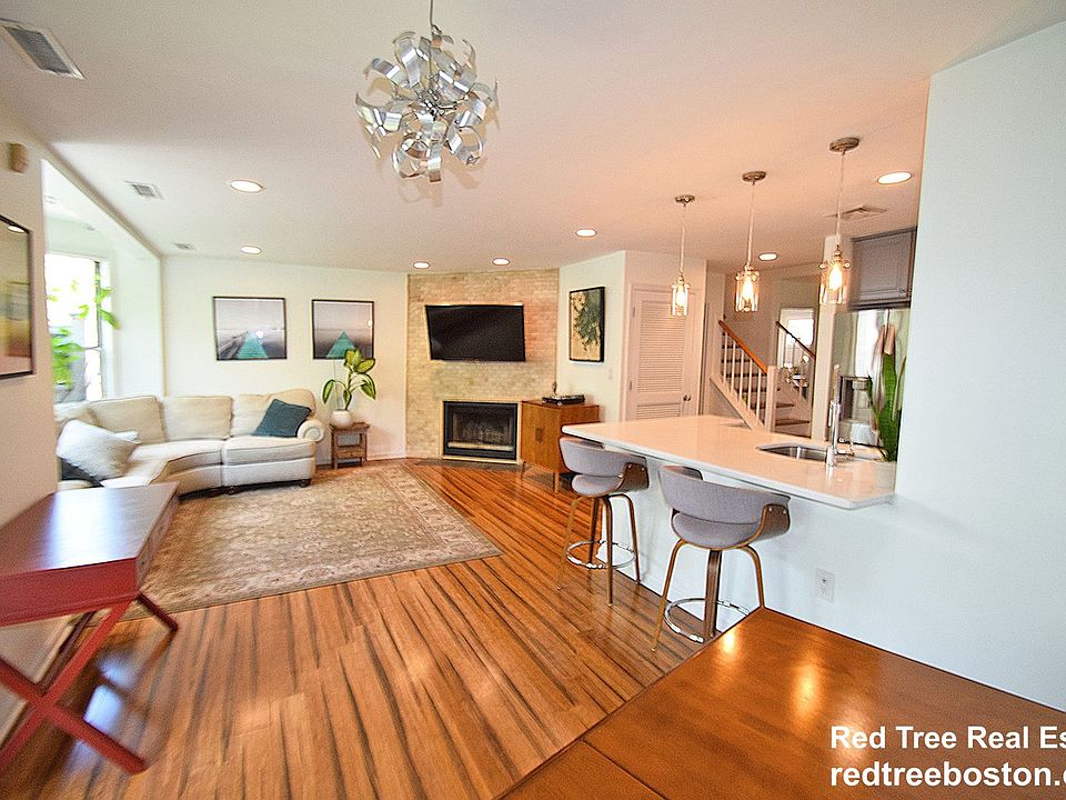 1st image of 282 Sidney St #282