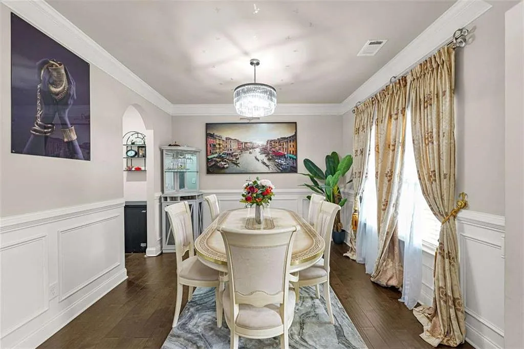 4 bed, 3.0 bath, $3,200 — Photo 4