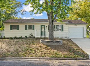 805 Elm St, Washington, MO 63090