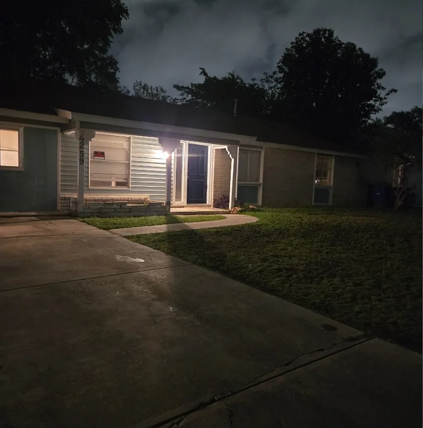 3 bed, 1100 sqft, $1,425 — Photo 3