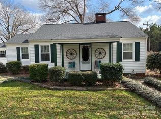 949 Grace Ave, Lancaster, SC 29720