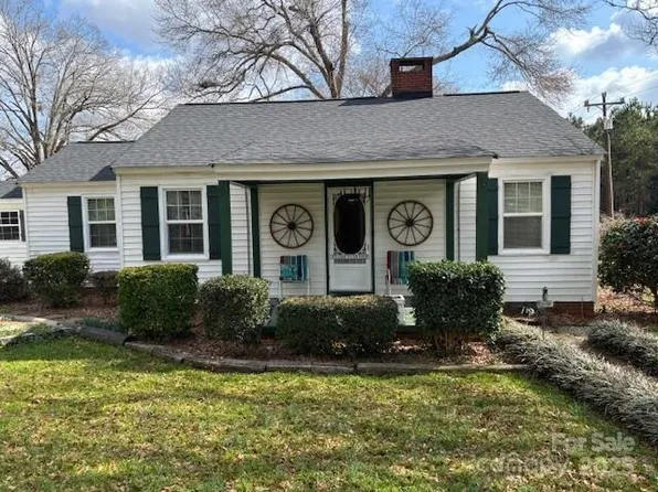 949 Grace Ave, Lancaster, SC 29720