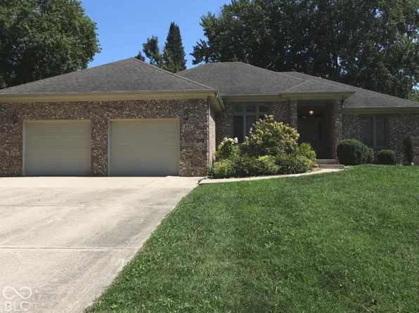 447 Greenacres Dr, Crawfordsville, IN 47933