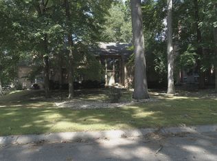 15931 Ashville Ln, Granger, IN 46530