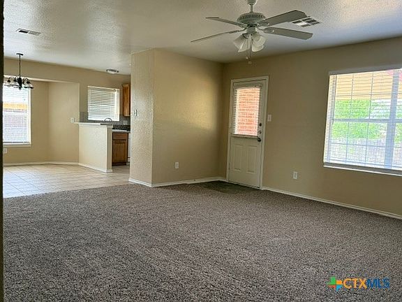 4th image of 2503 Thoroughbred Dr