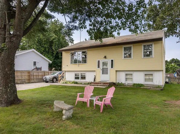 7 Westwood Avenue, Scarborough, ME 04074