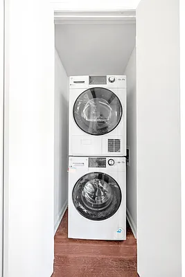 Rented by REAL New York | media 14