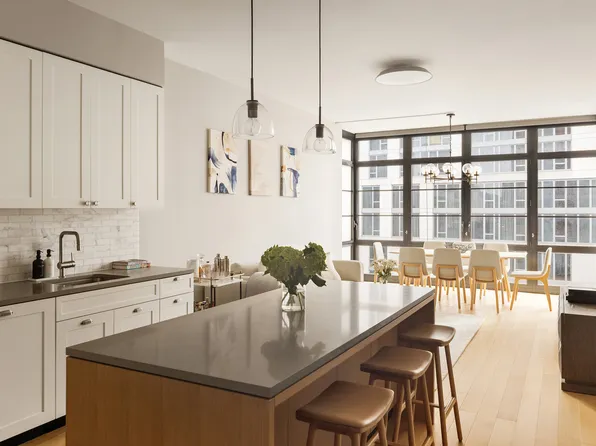 50 West 30th Street image 1 of 12