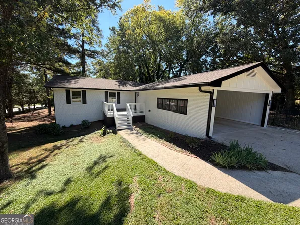 1617 W Kellogg Cir, Douglasville, GA 30134