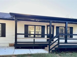 126 Arnold Rd SE, Statham, GA 30666