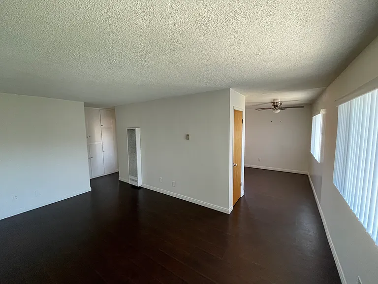 2114 San Anseline Ave #B — Photo 4