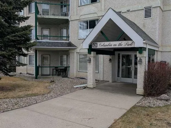 620 Columbia Blvd W #205, Lethbridge, AB T1K 7A8