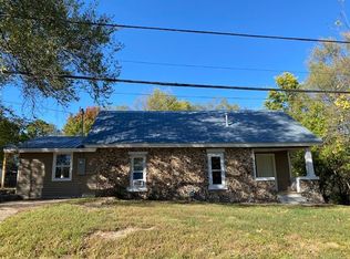 627 E Sherman Ave, Harrison, AR 72601