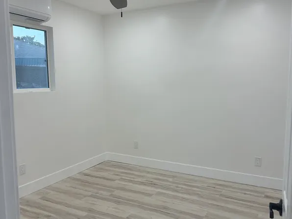 8424 Ramsgate Ave #4, Los Angeles, CA 90045