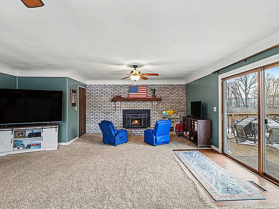 5th image of 2900 Blackbridge Rd