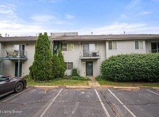 4410 Wisteria Landing Cir UNIT 103, Louisville, KY 40218