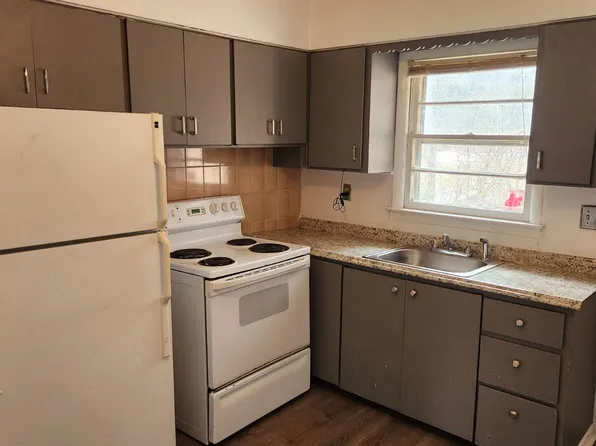 7 Denman Mountain Rd APT 4, Grahamsville, NY 12740