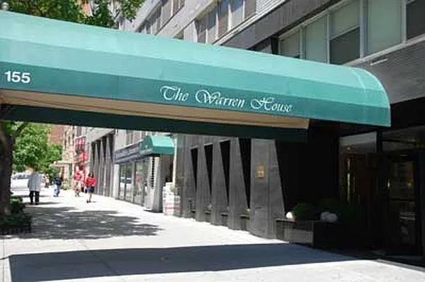 Rented by Buchbinder & Warren | media 8