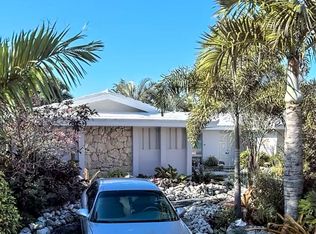 2861 NE 21st Ave, Lighthouse Pt, FL 33064