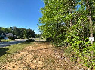 221 Greystone Dr, Milledgeville, GA
