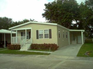 112 Plantation Blvd, Lake Worth, FL 33467