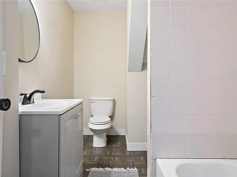 1083 Beech St #1 — Photo 19
