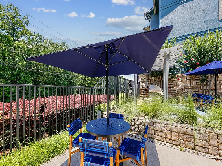 Aventura Dunwoody — Photo 14
