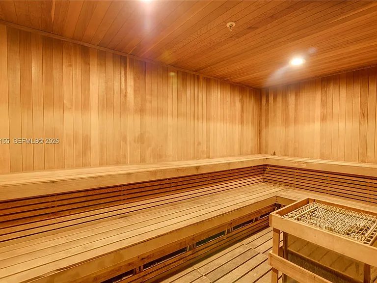 3001 S Ocean Dr #1415 — Photo 21