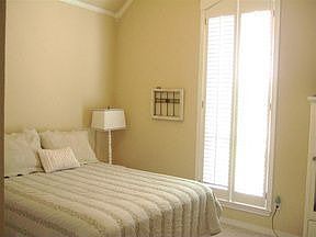 2nd image of 1021 Briar Glen Cir