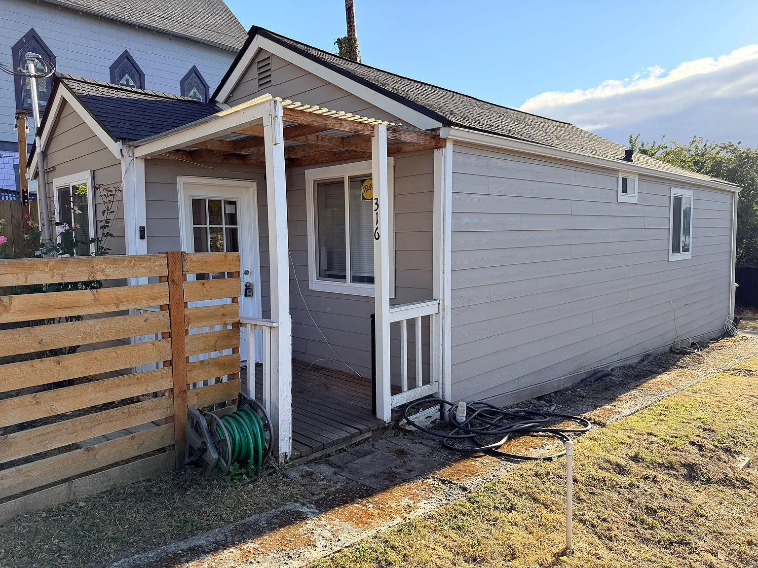 2 bed, 750 sqft, $2,095 — Photo 3