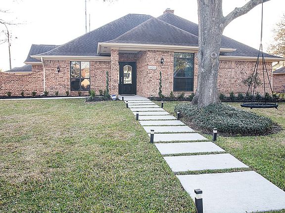 2nd image of 1620 White Wing Cir