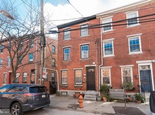214 Carpenter St, Philadelphia, PA 19147