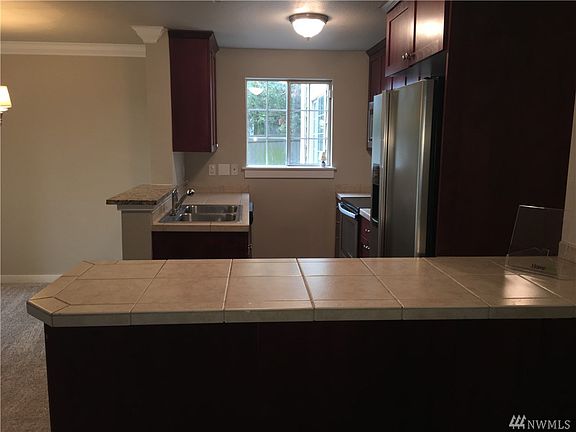 4th image of 1806 S 286th Ln APT O102
