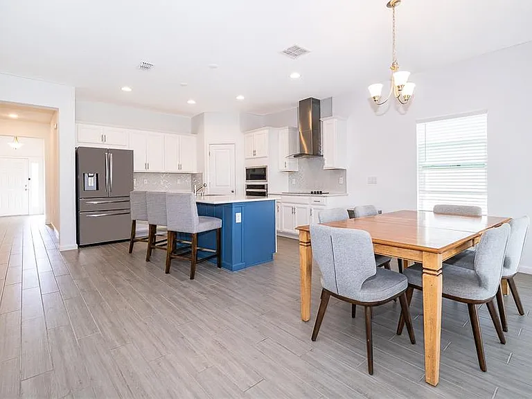 2366 White Cedar Way — Photo 9